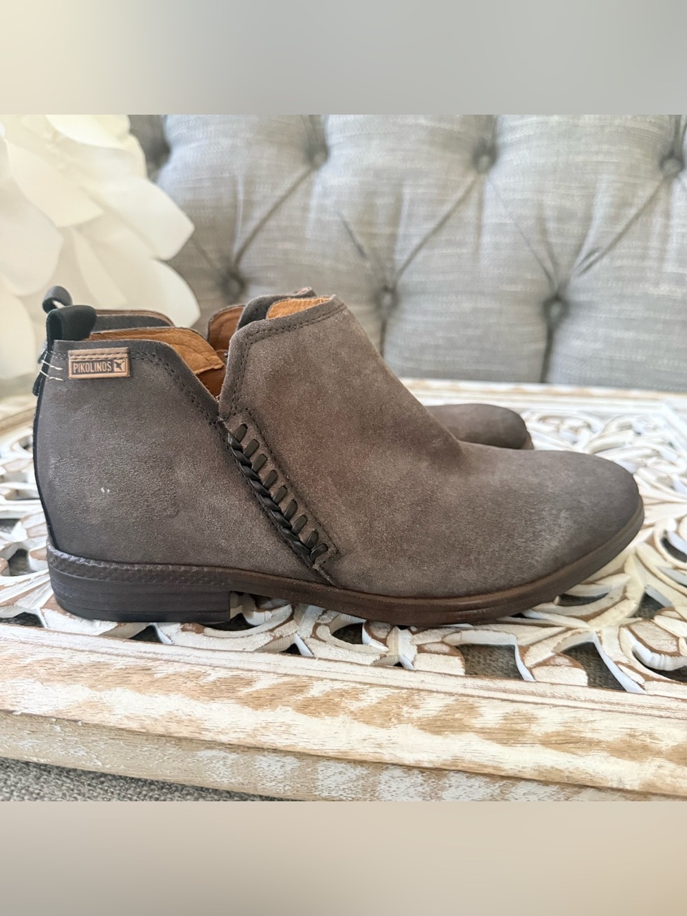 PIKOLINOS Taupe Suede Leather Chukka Boots Women’s 39 Women’s 8.5